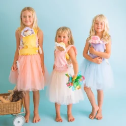 Olli Ella Doll Accessories|Indoor Play|Dinkum Dolls Petal Carrier - Fuchsia