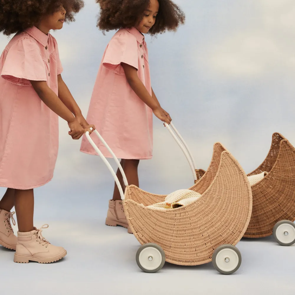 Olli Ella Outdoor Play|Doll Accessories|Moon Strolley - Seashell Pink