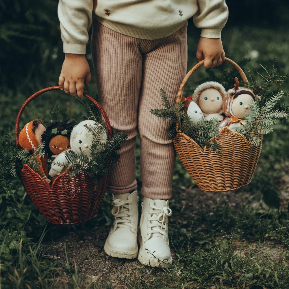 Olli Ella Outdoor Play|To Carry|Rattan Poinsettia Carry Basket - Natural